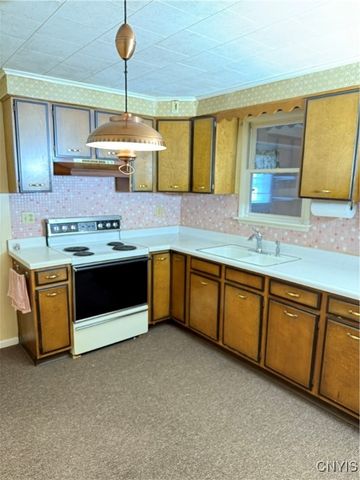 34 Liberty Street, Auburn, NY 13021