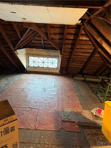 34 Liberty Street, Auburn, NY 13021