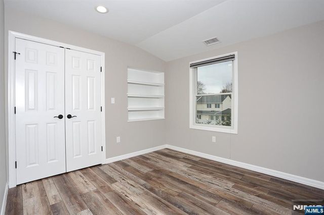 129 Sanford Avenue, Emerson, NJ 07630