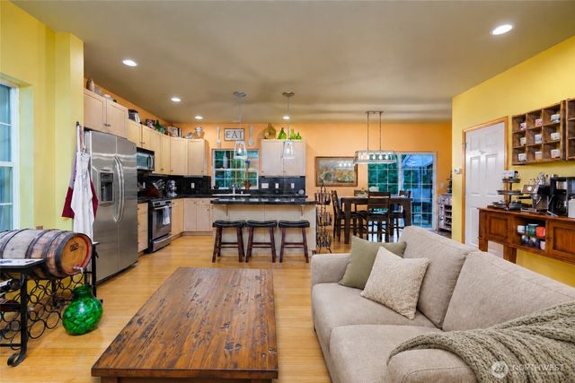 3 Catkin Court, Bellingham, WA 98229