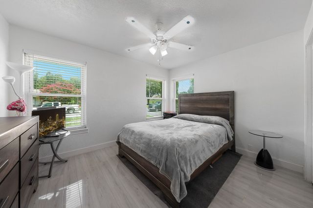 2546 Havenhurst Street, Farmers Branch, TX 75234