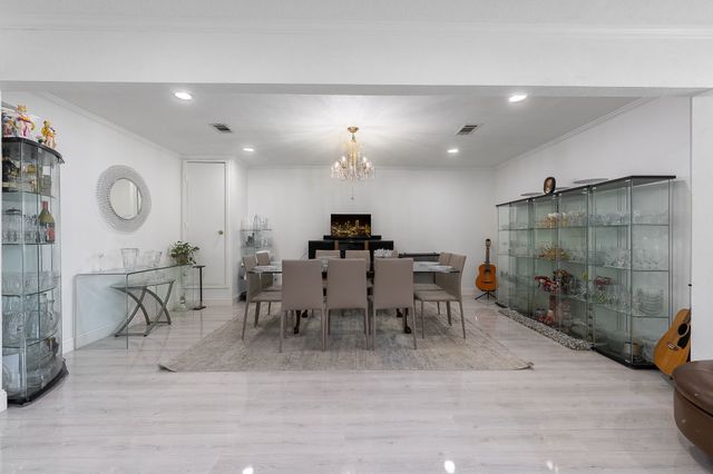 2546 Havenhurst Street, Farmers Branch, TX 75234