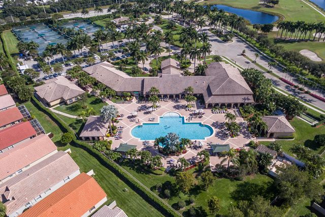 7398 Granville Avenue, Boynton Beach, FL 33437