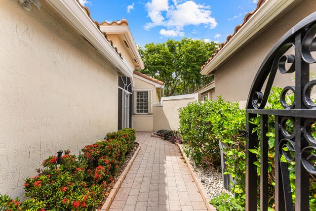 7398 Granville Avenue, Boynton Beach, FL 33437
