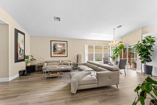 7398 Granville Avenue, Boynton Beach, FL 33437