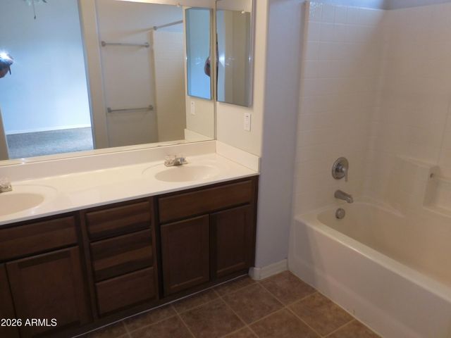 16238 N 30th Terrace 23, Phoenix, AZ 85032