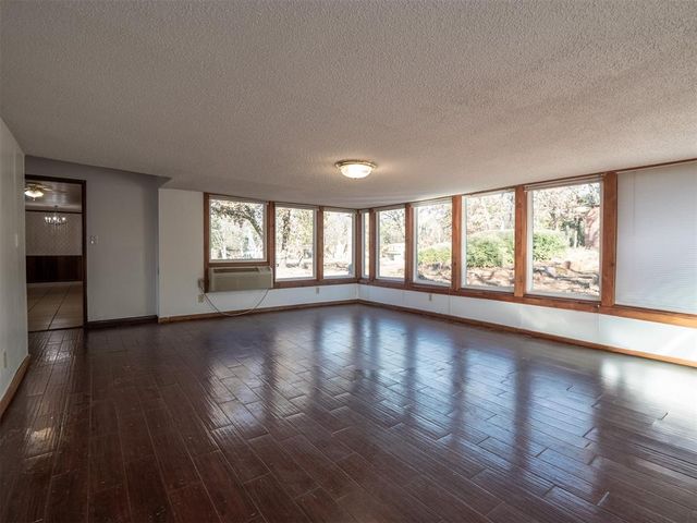 4432 Woodland Street, Oklahoma City, OK 73105