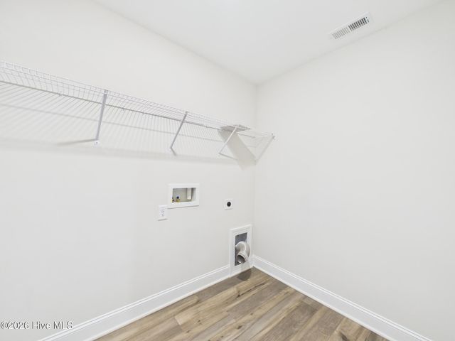 110 Symmetry Loo Loop, Youngsville, NC 27596