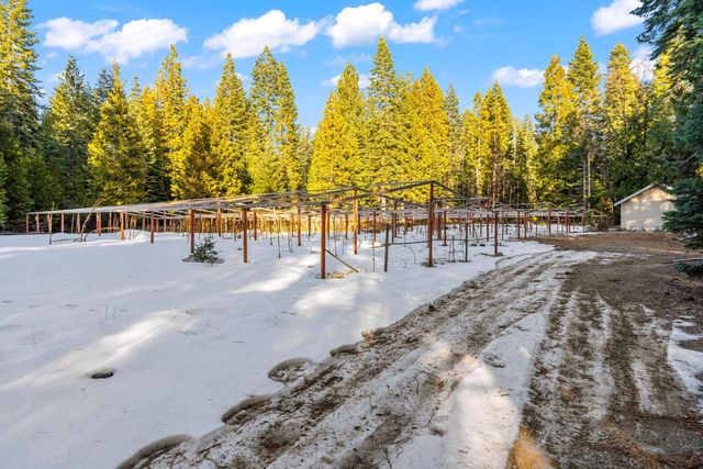 16277 Ophir Silver Rd, Nevada City, CA 95959