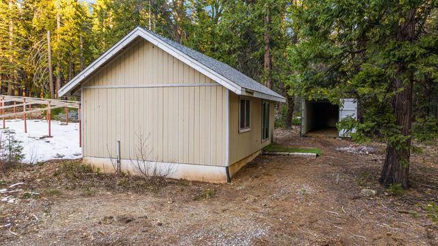 16277 Ophir Silver Rd, Nevada City, CA 95959
