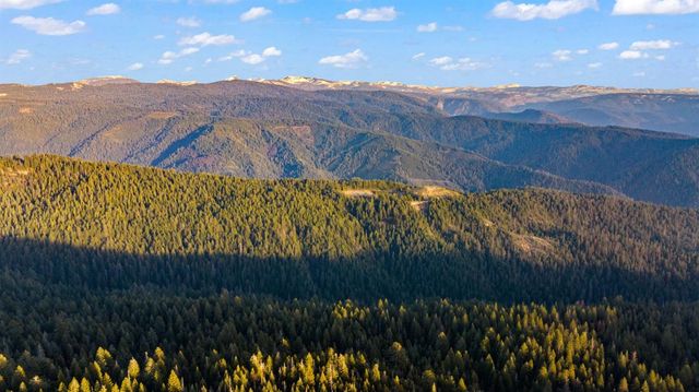 16277 Ophir Silver Rd, Nevada City, CA 95959