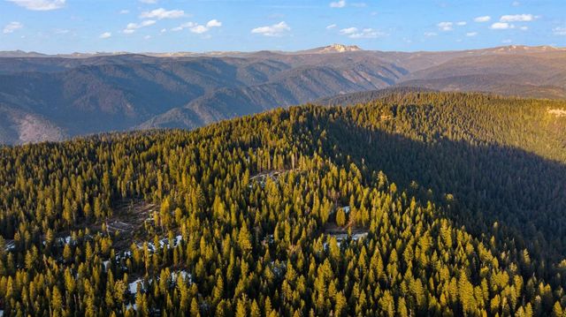 16277 Ophir Silver Rd, Nevada City, CA 95959