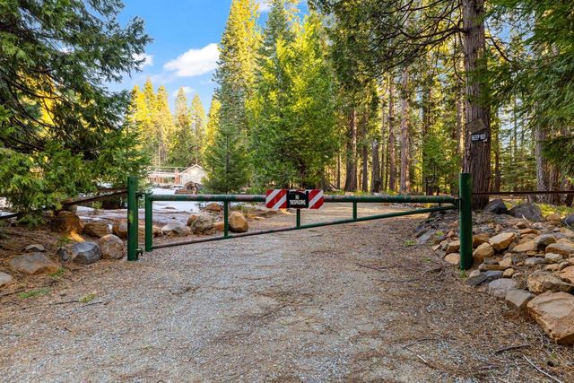 16277 Ophir Silver Rd, Nevada City, CA 95959