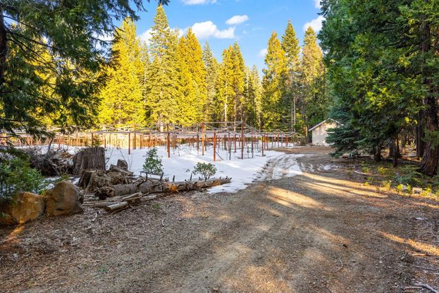 16277 Ophir Silver Rd, Nevada City, CA 95959
