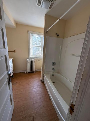 431 E Market Street, Washington Court House, OH 43160