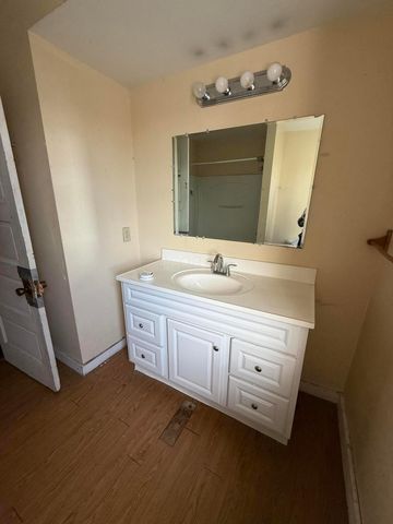 431 E Market Street, Washington Court House, OH 43160