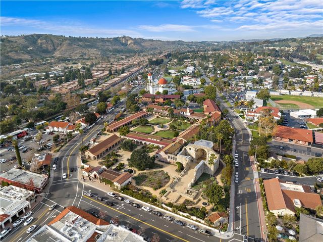 27586 Paseo Castile, San Juan Capistrano, CA 92675