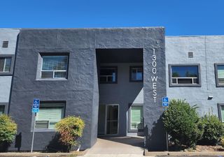 1300 West Street, 206, Redding, CA 96001