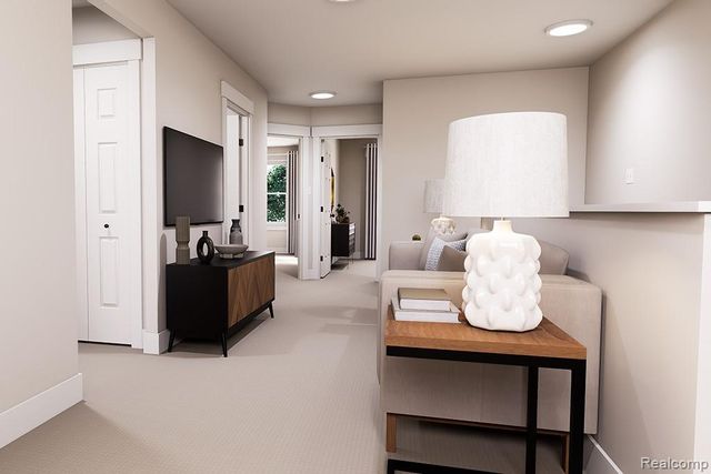 54316 Grand Boulevard, Shelby Charter Township, MI 48316