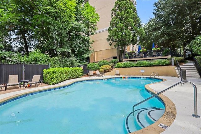 1 Biscayne Drive NW 109, Atlanta, GA 30309