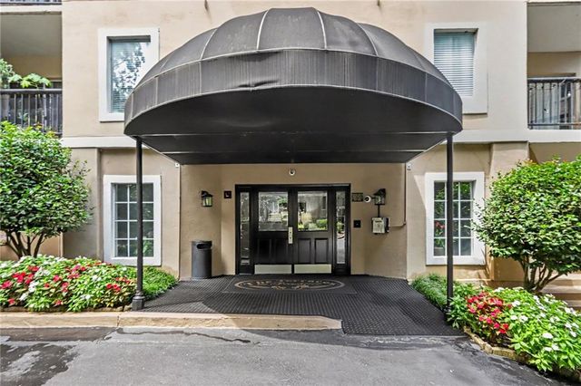 1 Biscayne Drive NW 109, Atlanta, GA 30309