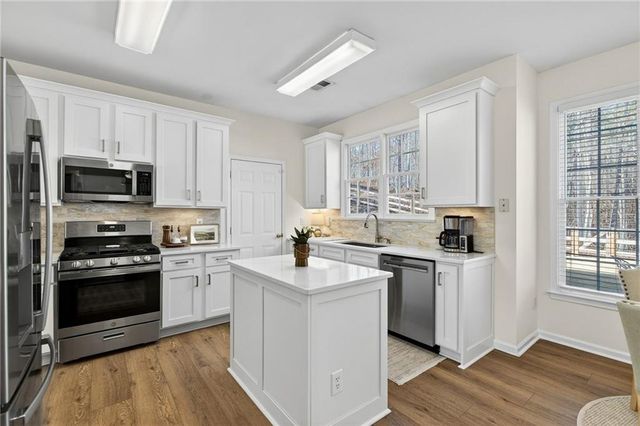 2021 Aldbury Lane, Woodstock, GA 30189