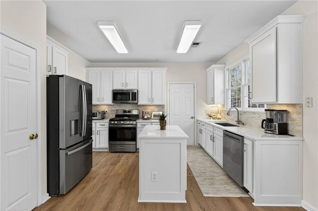 2021 Aldbury Lane, Woodstock, GA 30189