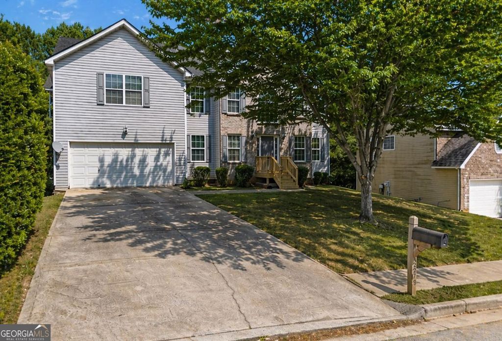 3275 Hunting Creek Pass, Douglasville, GA 30135