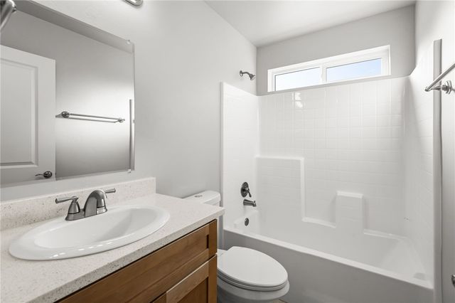 7789 E Saddleback Drive, Kingman, AZ 86401