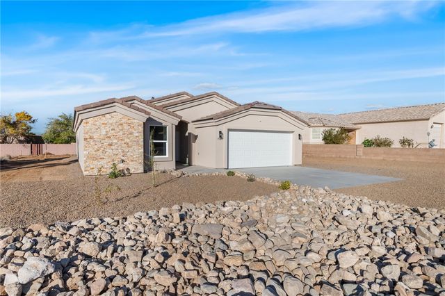 7789 E Saddleback Drive, Kingman, AZ 86401