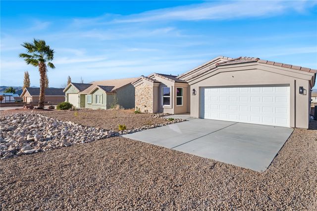 7789 E Saddleback Drive, Kingman, AZ 86401