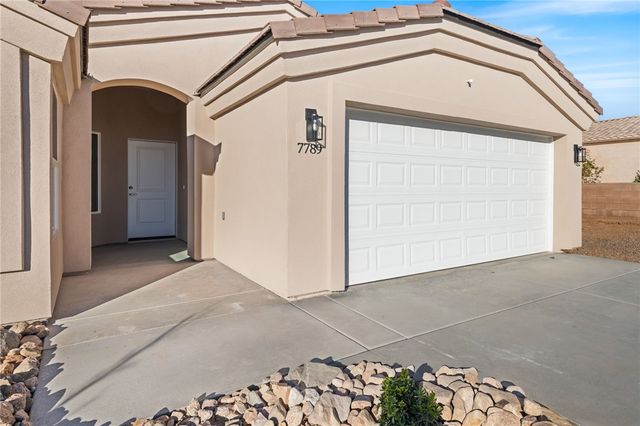 7789 E Saddleback Drive, Kingman, AZ 86401