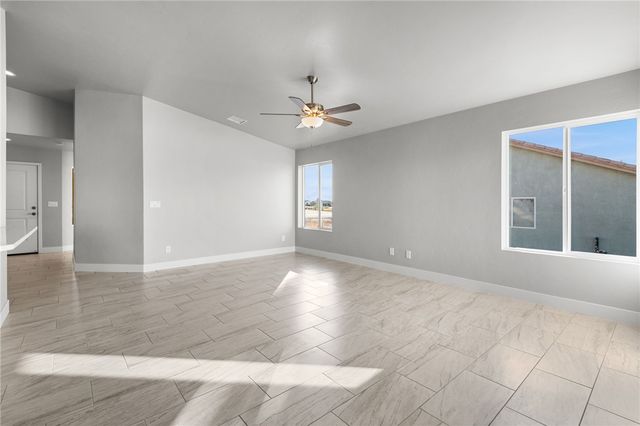 7789 E Saddleback Drive, Kingman, AZ 86401