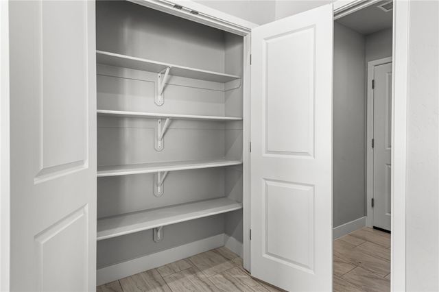 7789 E Saddleback Drive, Kingman, AZ 86401