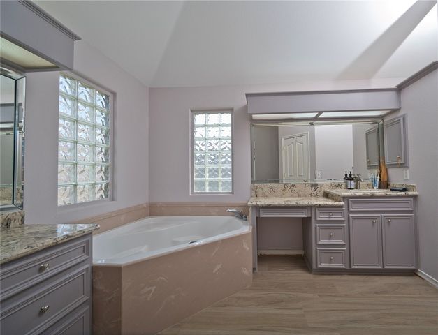 3234 Santa Cruz Dr, Corpus Christi, TX 78414