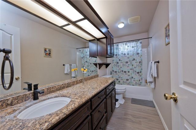 3234 Santa Cruz Dr, Corpus Christi, TX 78414
