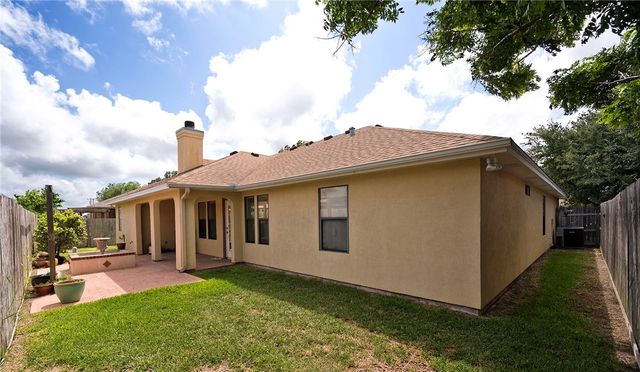 3234 Santa Cruz Dr, Corpus Christi, TX 78414