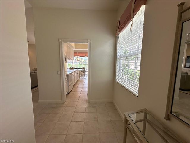 4681 Rio Poco CT, Naples, FL 34109