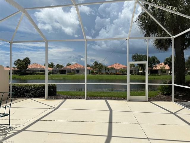 4681 Rio Poco CT, Naples, FL 34109