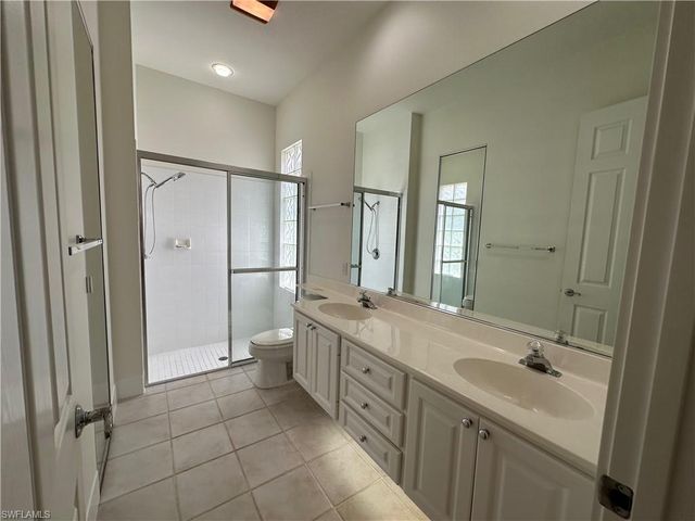 4681 Rio Poco CT, Naples, FL 34109