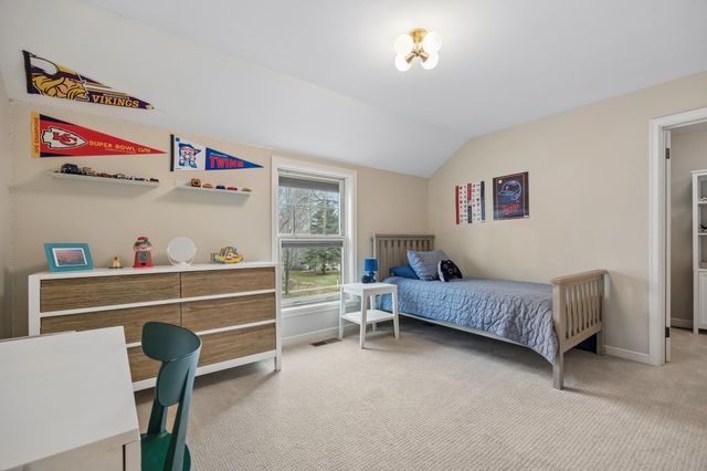 3800 Joppa Avenue S, Saint Louis Park, MN 55416