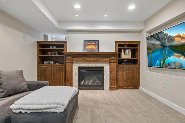 3800 Joppa Avenue S, Saint Louis Park, MN 55416