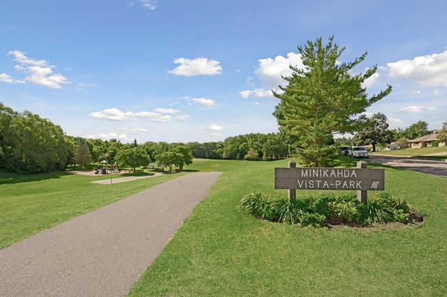 3800 Joppa Avenue S, Saint Louis Park, MN 55416