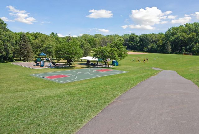 3800 Joppa Avenue S, Saint Louis Park, MN 55416