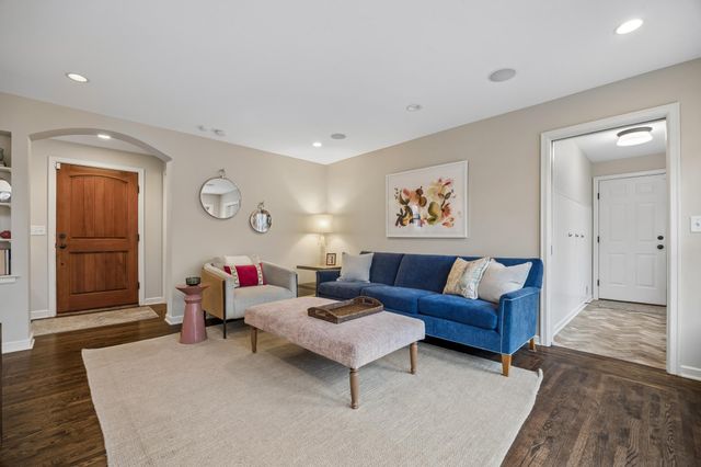 3800 Joppa Avenue S, Saint Louis Park, MN 55416