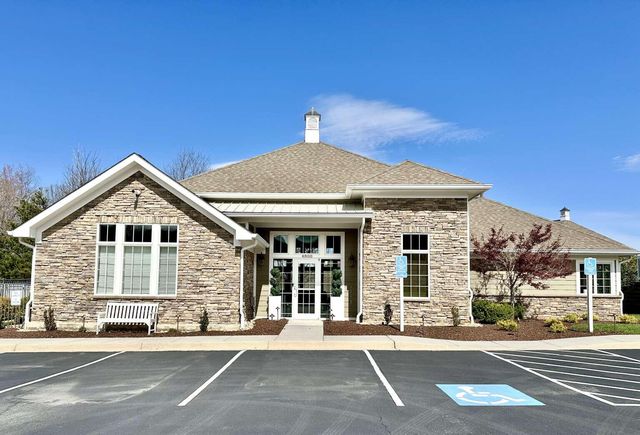 4743 Leigh LN, Roanoke, VA 24018