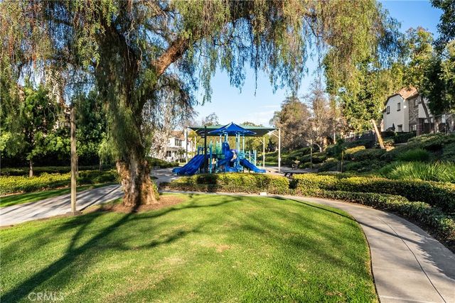 36 Amesbury Court, Ladera Ranch, CA 92694