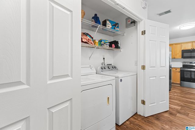 302 MILLS WAY, Pelham, AL 35124