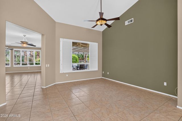 15756 W SPRING TREE Way, Surprise, AZ 85374