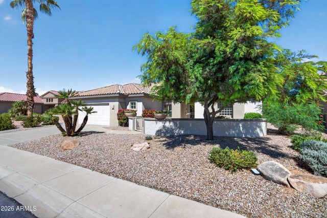 15756 W SPRING TREE Way, Surprise, AZ 85374